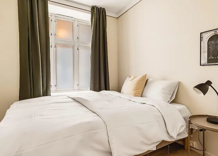 Dinbnb - Idyllic Location - 3 Bedroom Apartman