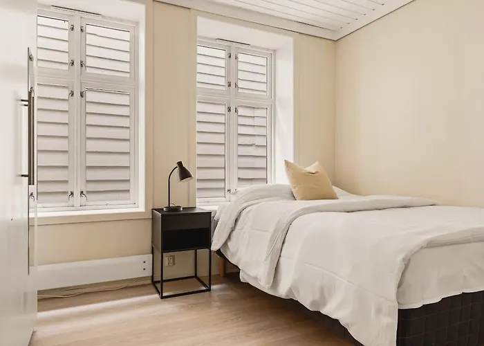 Dinbnb - Idyllic Location - 3 Bedroom Apartman
