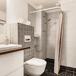 Dinbnb - Idyllic Location - 3 Bedroom * ברגן